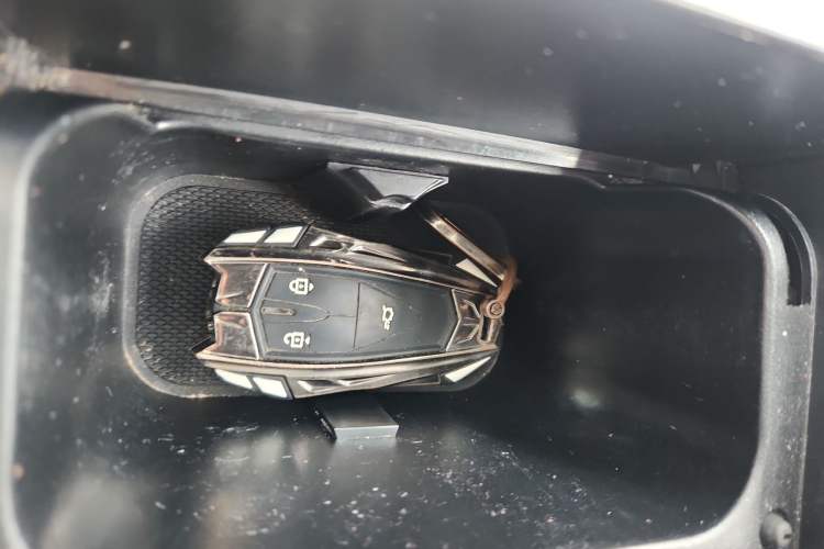 Used CHANGAN CS75 2022 Blue Whale Edition 1.5T DCT Luxury Model
