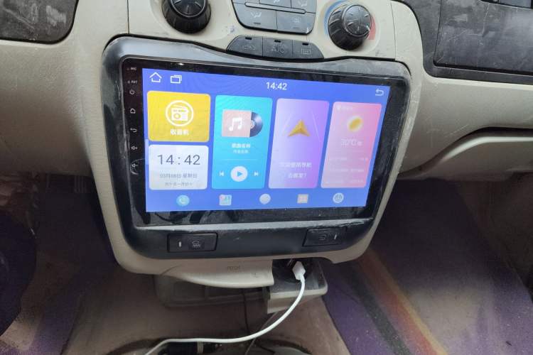 Used JAC Group Refine 2011 2.4L Colorful Journey Gasoline Standard Edition HFC4GA1-C