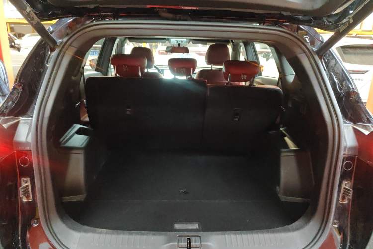 Used JETOUR X70 PLUS 2025 1.5T Luxury Edition 5 Seats