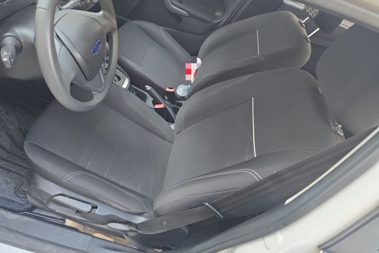 Used Ford Fiesta 2013 Hatchback 1.5L Automatic Fashion Edition
