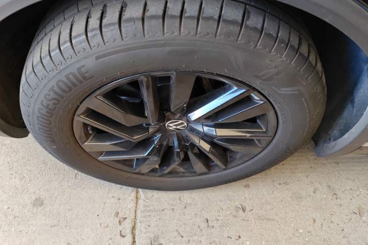 Used Volkswagen Touareg 2020 2.0 TSI RuiShang Edition China VI Standard
