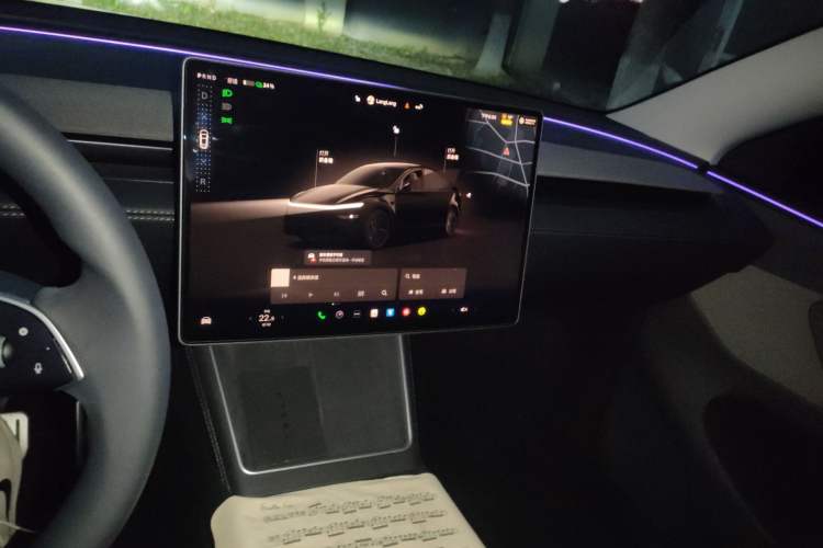 Used Tesla Model Y 2025 Rear-Wheel-Drive Version