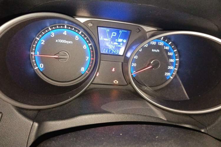 Used Hyundai ix35 2015 2.0L Automatic 2WD Smart Type China IV
