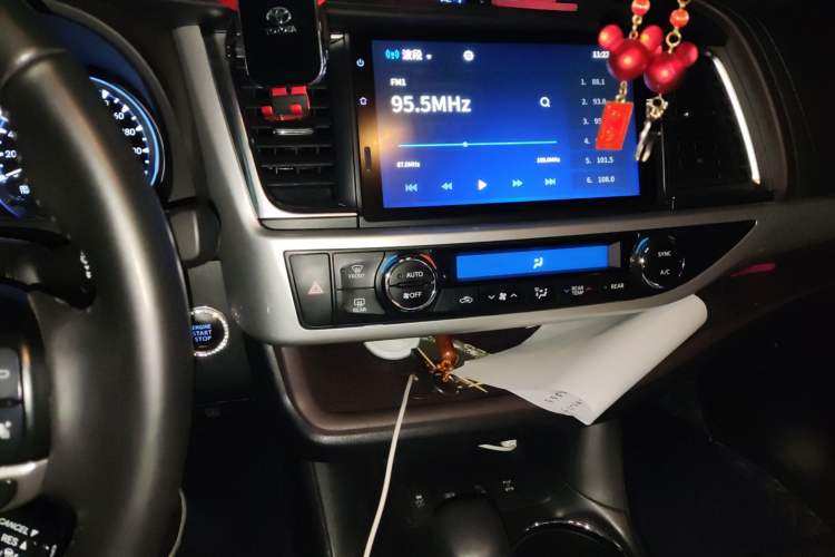 Used Toyota Highlander 2021 2.0T Four-Wheel Drive Luxury Edition 7 Seats