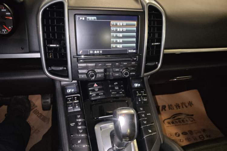 Used Porsche Cayenne 2013 3.6L automatic transmission U.S. specification Audio And AC Panel
