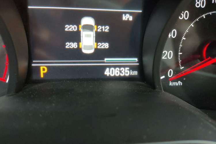 Used Chevrolet Monza 2020 Light Hybrid Redline 320T Dual-Clutch Joyful Edition
