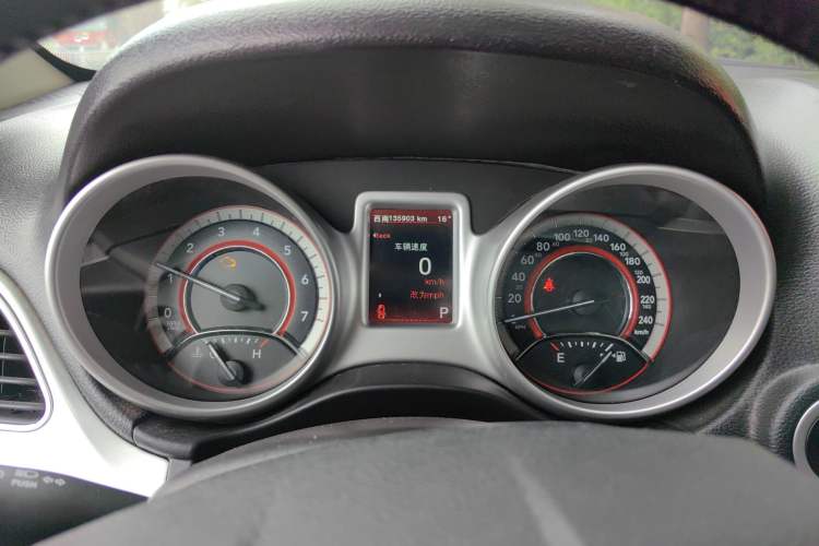 Used Dodge Journey 2013 3.6L Four-Wheel Drive Flagship Edition Instrument Cluster