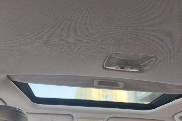 Used Honda CR-V 2013 2.4L four-wheel drive luxury version