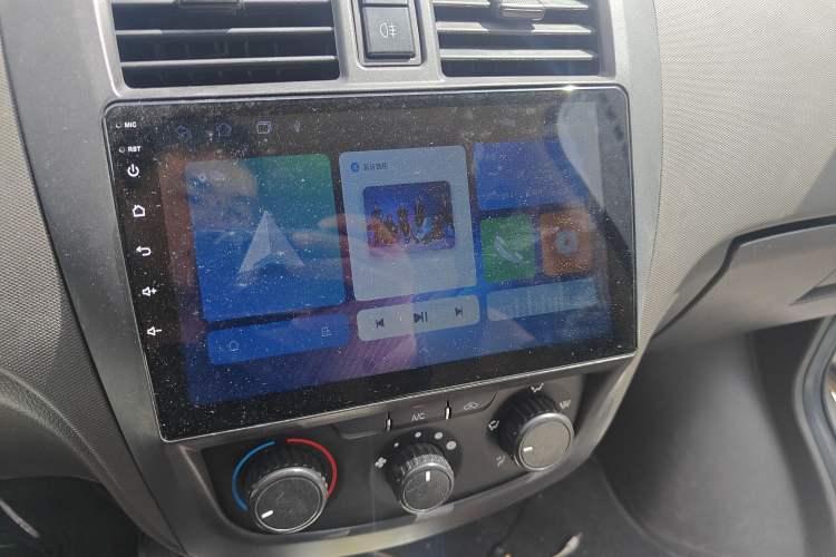 Used Wuling Rongguang S 2022 1.2L Base Model Window-Sealed 5-Seat LSI Car
