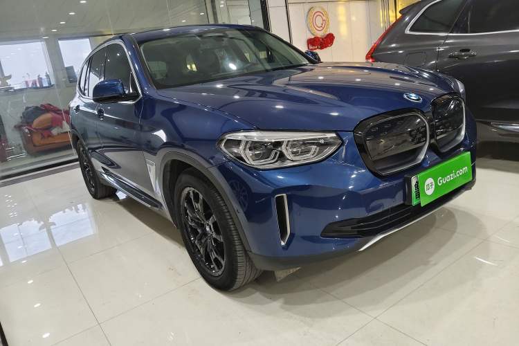 Used BMW iX3 2021 Leading Model
