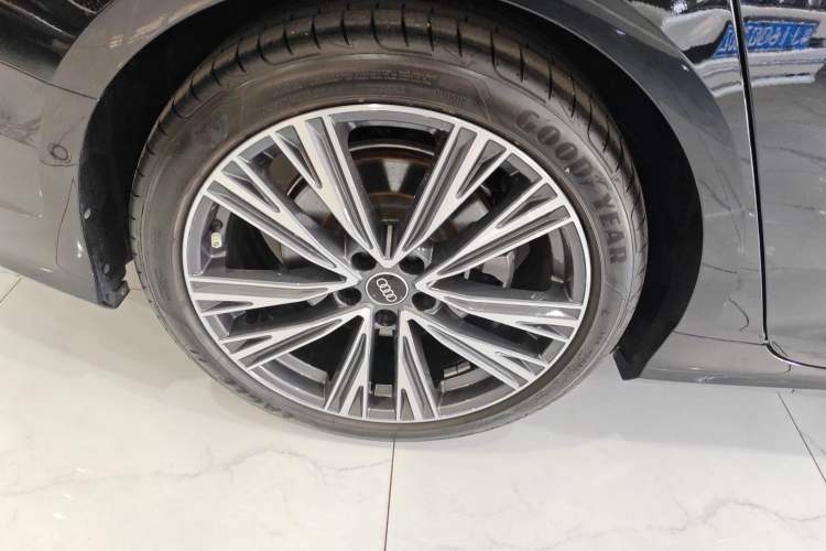 Used Audi A6L 2024 45 TFSI Prestige Dynamic Edition
