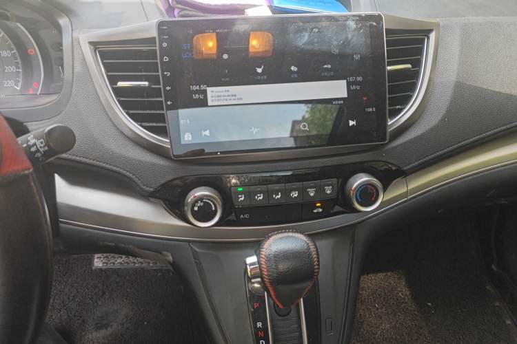 Used Honda CR-V 2016 2.0L two-wheel drive Urban Edition