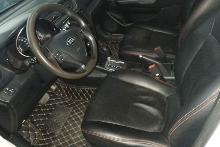 Used Kia K2 2015 Sedan 1.4L Automatic GLS
