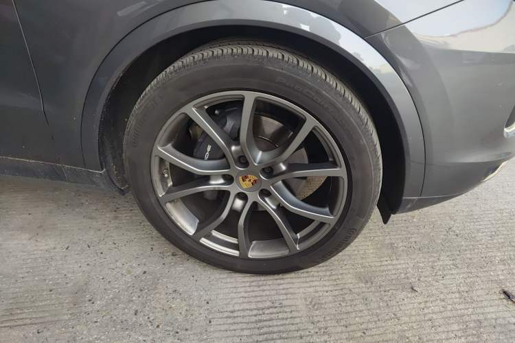 Used Porsche Cayenne 2022 Cayenne 3.0T Platinum Edition
