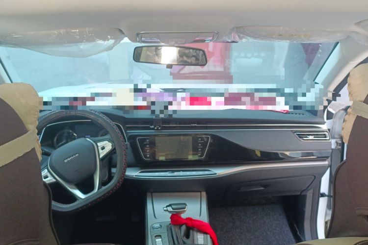 Used CHANGAN OSHAN X7 2020 1.5T Automatic Luxury Version Center Console