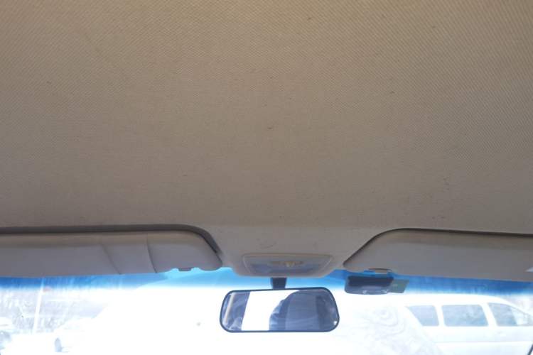 Used Baojun 730 2016 Revised 1.5L Manual Standard Version 7 Seats China V Emission Standard Headliner