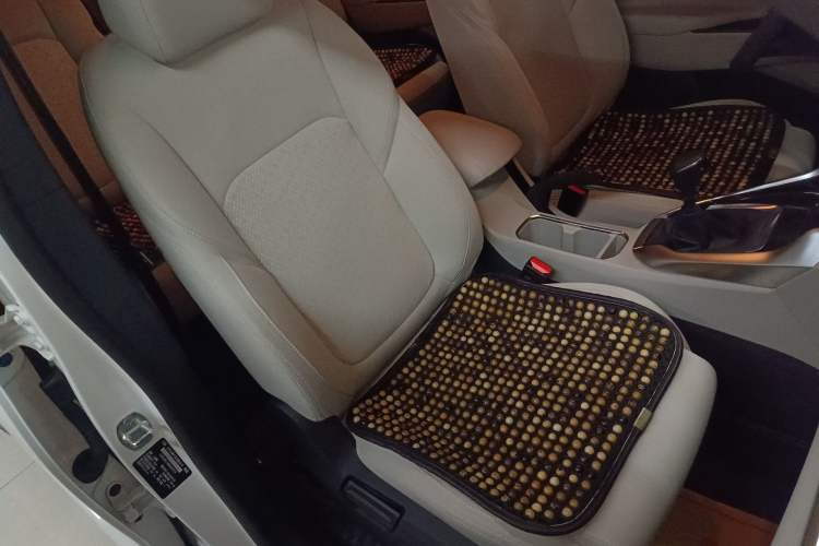 Used SAIC MAXUS G50 2023 1.5T Manual Comfort A Right Front Seat