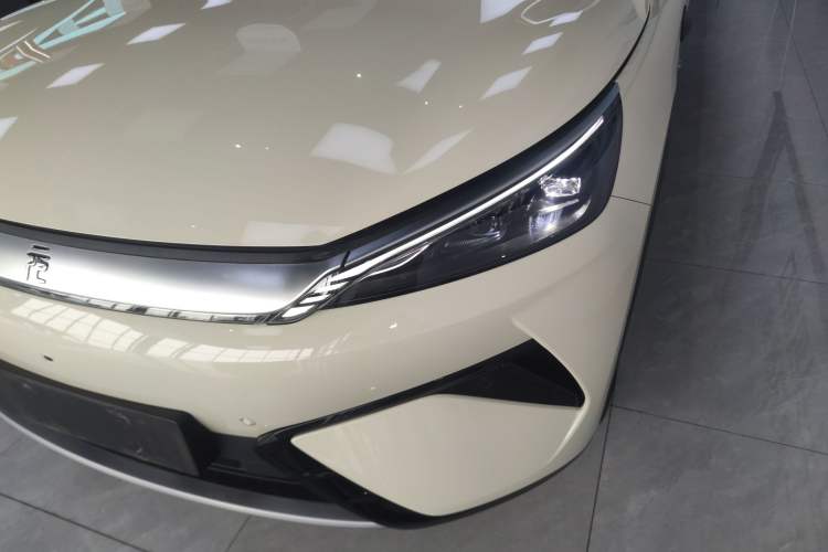 Used BYD Yuan PLUS 2025 Intelligent Driving Version 510 KM Beyond-Grade Edition
