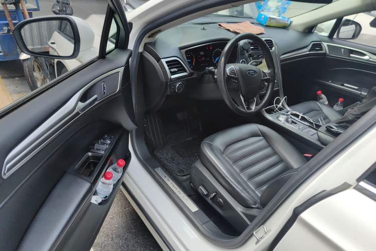 Used Ford Mondeo 2017 EcoBoost 180 Stylish Model
