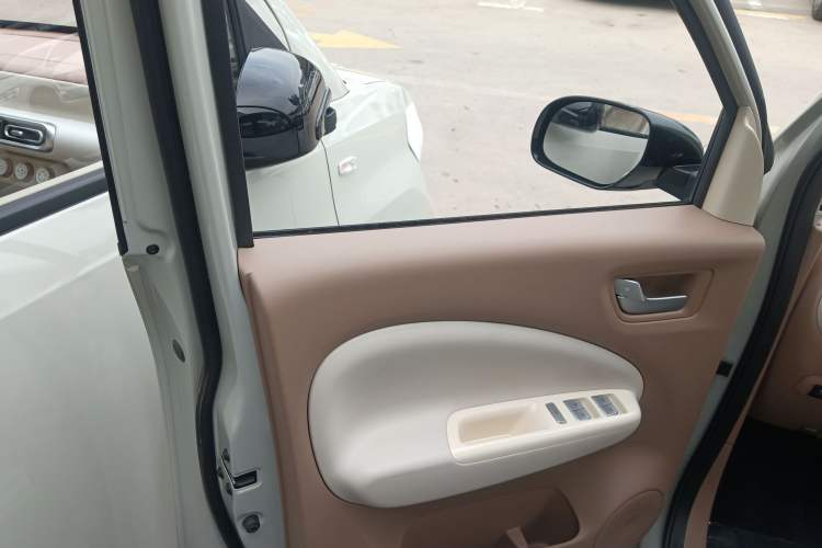 Used Wuling Hongguang MINIEV 2025 Four-Door Version Advanced Edition