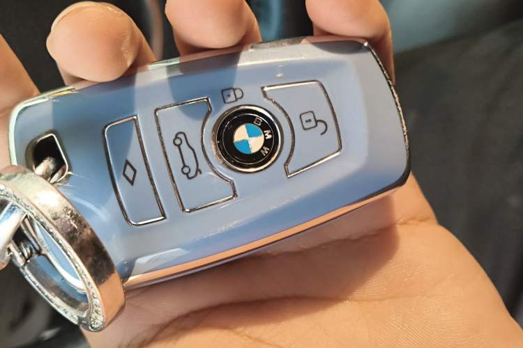 Used BMW 5 Series 2014 525Li Luxury Design Package Vehicle Key