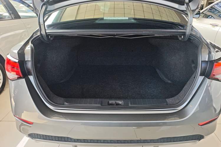 Used Nissan Sylphy 2022 1.6L XL CVT Enjoyment Edition Trunk