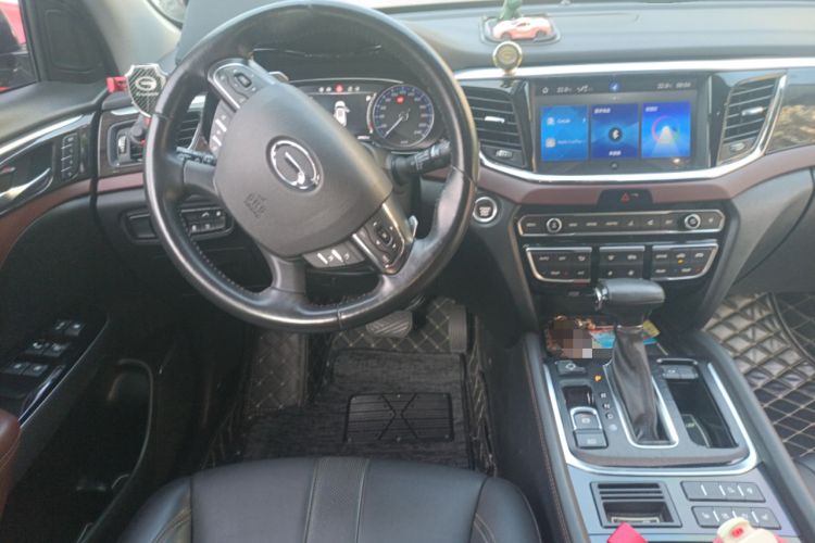 Used GAC Trumpchi GS8 2017 320T Two-Wheel Drive Luxury Smart Connectivity Version (7 Seats) Steering Wheel