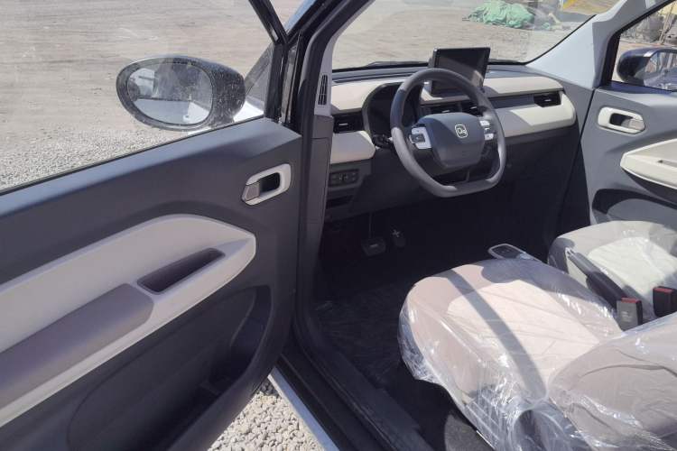 Used Chery QQ Ice Cream 2025 205km Qi Energy Version Driver Seat