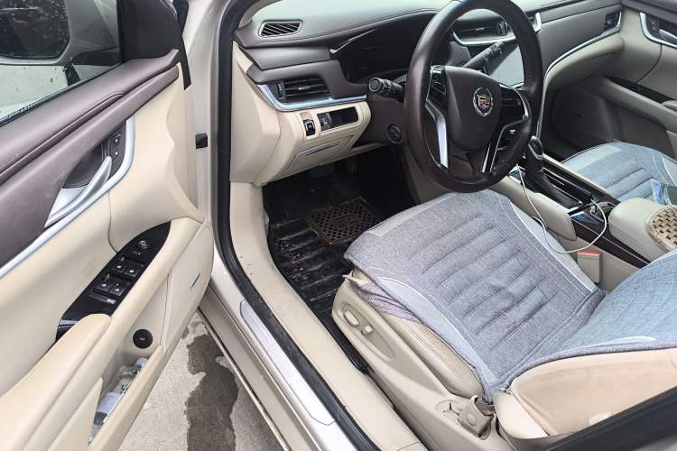 Used Cadillac XTS 2014 28T Comfort Version Driver Seat