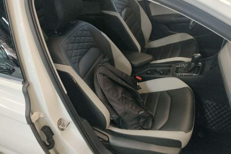 Used Volkswagen Bora 2023 300TSI DSG Prestige Edition