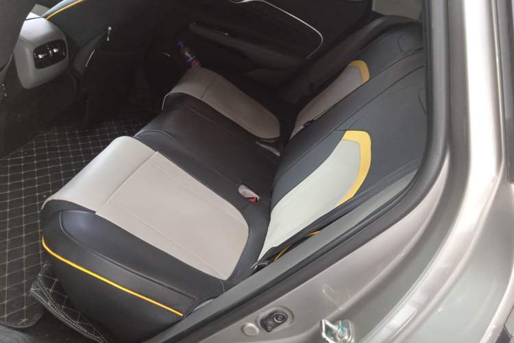 Used AION V 2021 Plus 80 Smart Edition Ternary Lithium Left Rear Seat