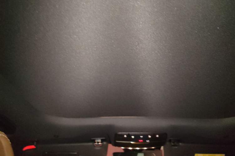 Used Mercedes-Benz E-Class 2023 E 300 L Sporty and Stylish Model Headliner