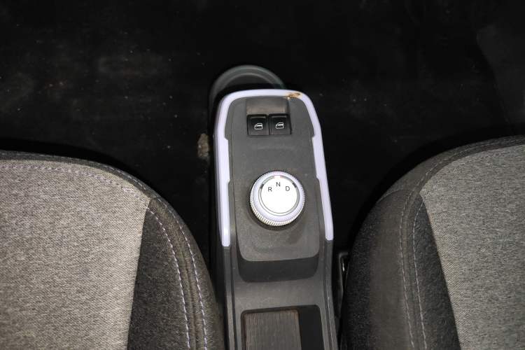 Used Chery QQ Ice Cream 2022 120km Conical Shape Lithium Iron Phosphate