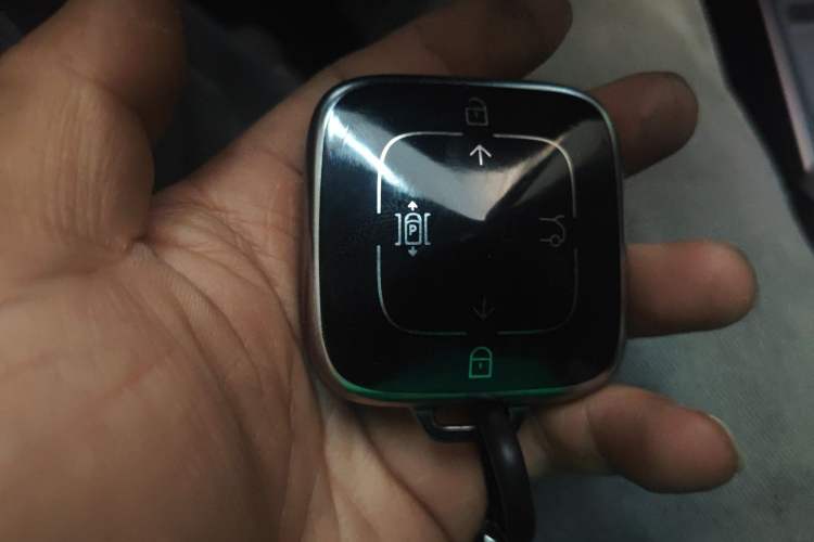 Used Zeekr X 2023 Four-Wheel-Drive YOU Edition 5 Seats