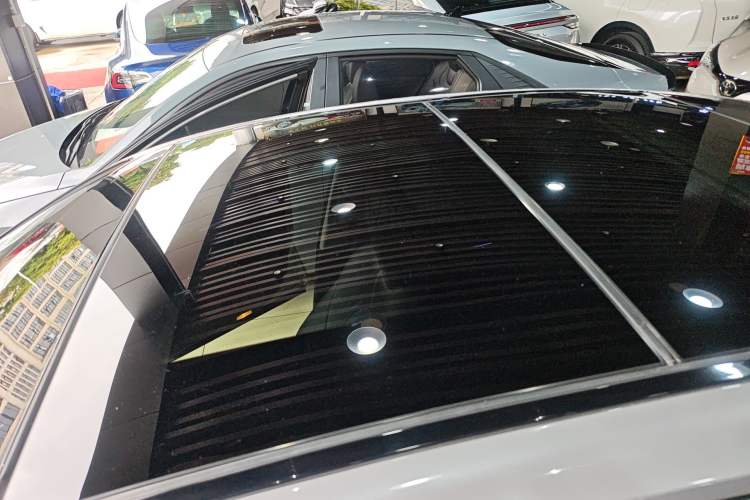 Used Toyota Camry 2023 Dual-Motor 2.5HG Luxury Edition Roof