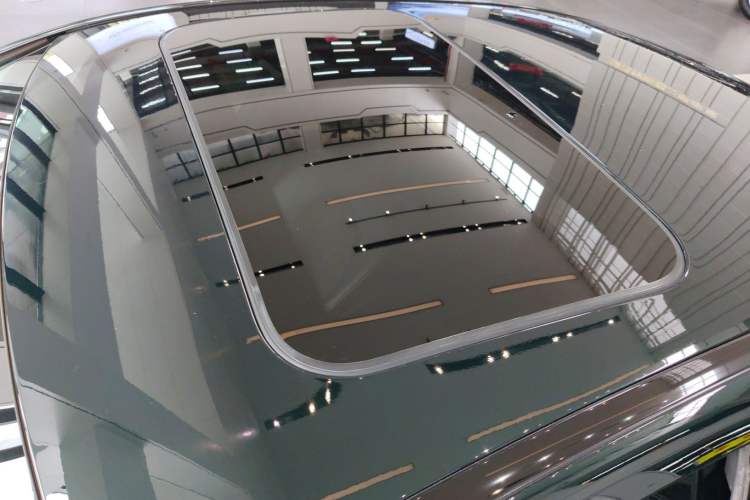 Used Mercedes-Benz C-Class 2020 C 260 Sport Edition Roof