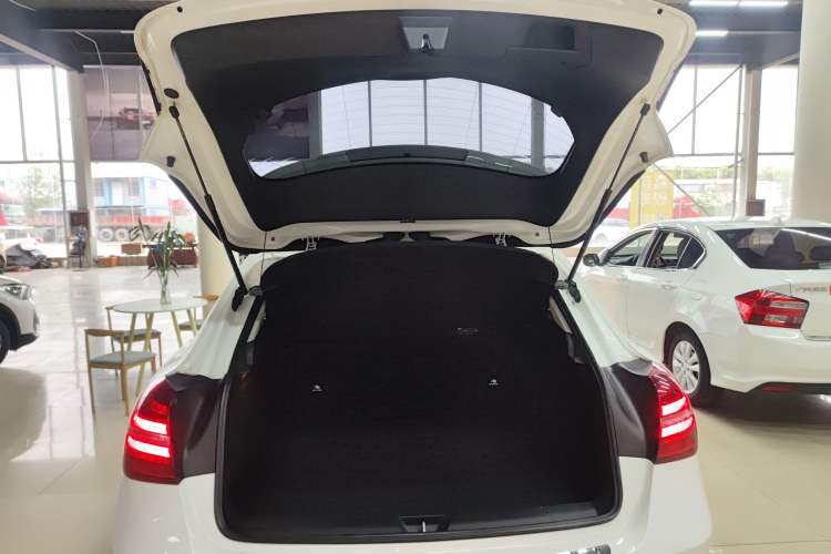 Used Mercedes-Benz GLA 2018 GLA 200 Sport Edition Trunk