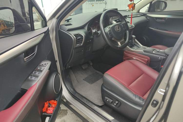 Used Lexus NX 2018 300 Front-Drive Freeline Edition
