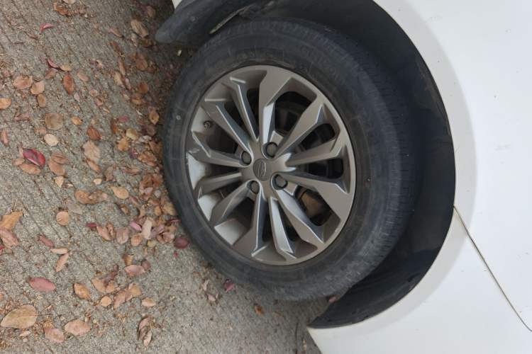 Used Geely Auto Vision 2016 1.5L Manual Happiness Edition
