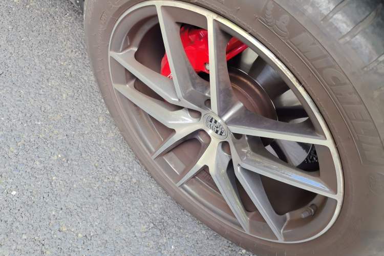 Used Porsche Macan 2023 Macan S 2.9T