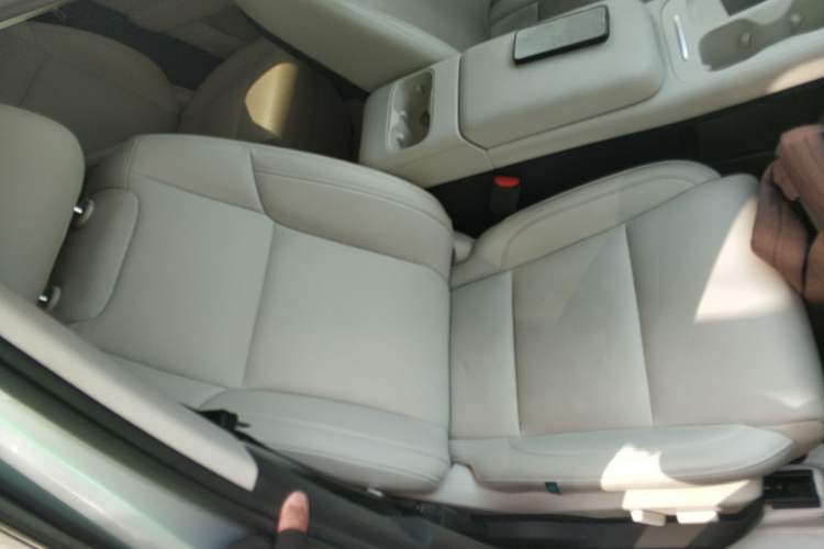 Used Leapmotor C16 2024 All-Electric 580 Luxury Edition
