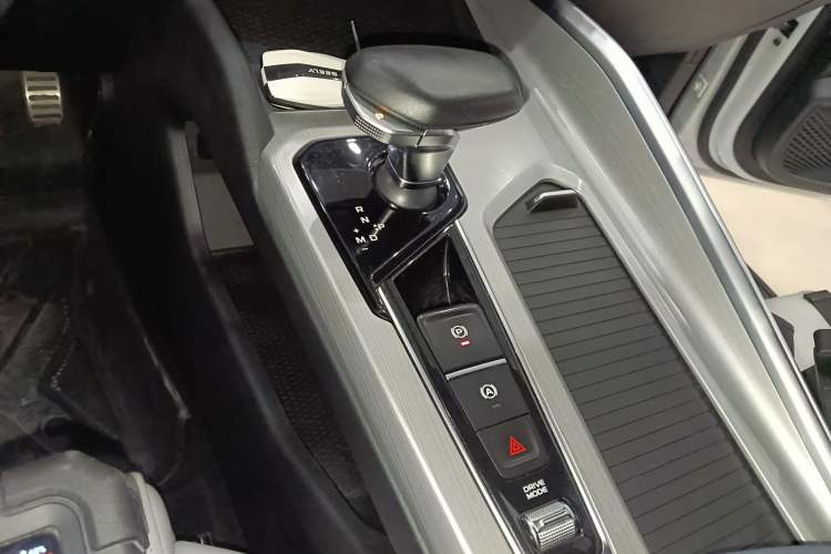 Used Geely Auto Preface 2021 Revised Version 2.0TD Luxury Edition