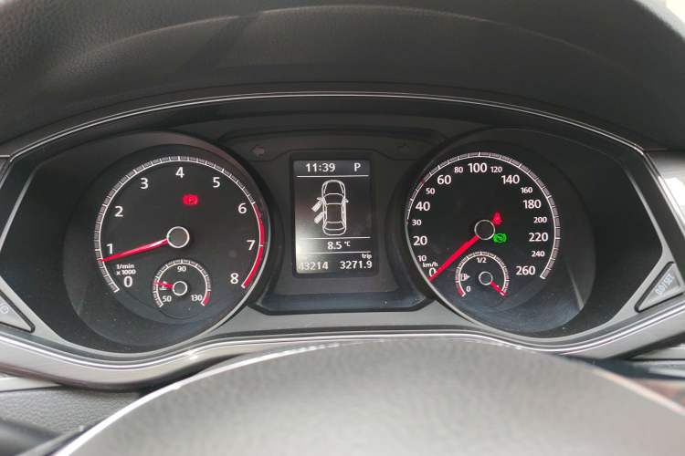 Used Volkswagen Passat 2017 330TSI DSG Luxury Edition
