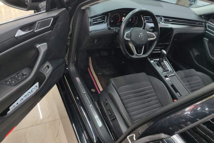 Used Volkswagen Magotan 2020 330TSI DSG Luxury Edition
