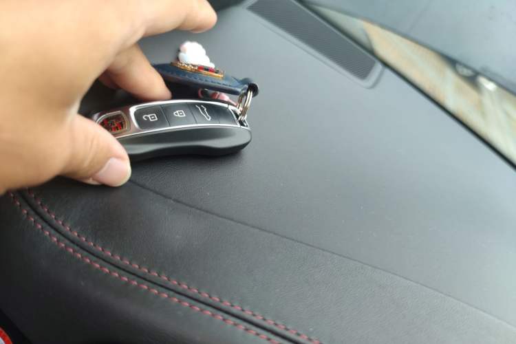 Used Porsche Cayenne 2019 Cayenne 3.0T Vehicle Key