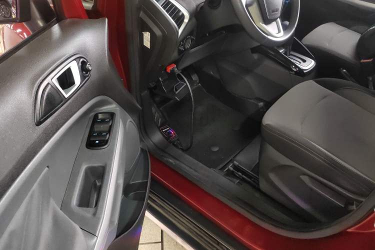 Used Ford EcoSport 2013 1.5L Automatic Fashion Model