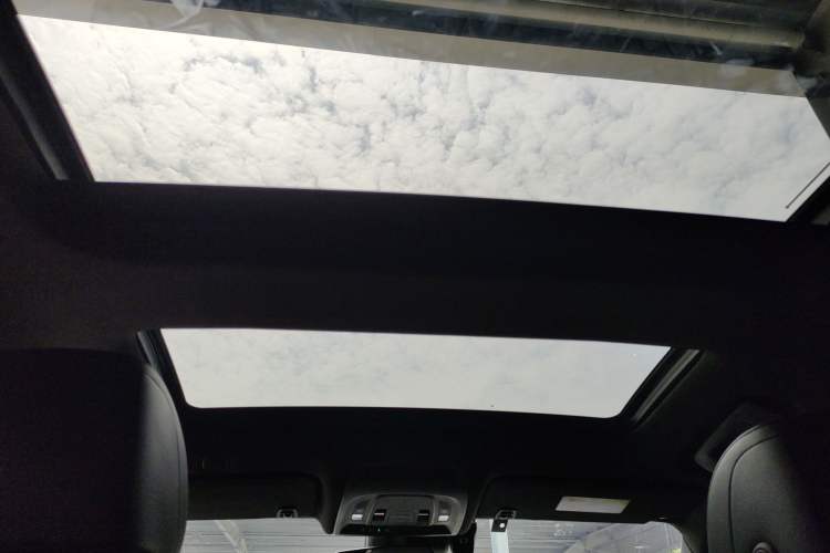 Used Cadillac CT6 2016 28T Luxury Model Headliner