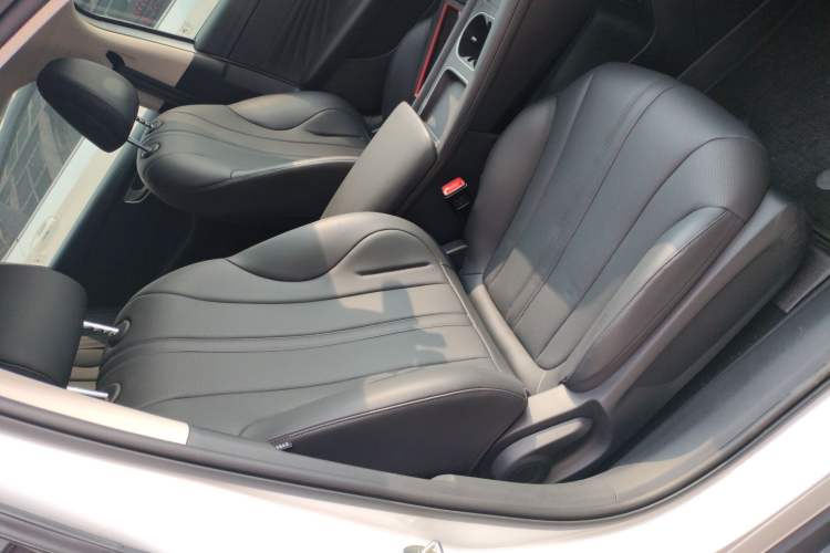 Used Roewe D7 2025 DMH 125km World Champion Edition