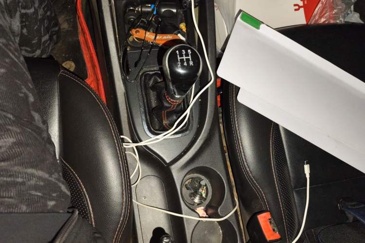 Used CHANGAN CS35 2014 1.6L Manual Luxury Model China IV Standard