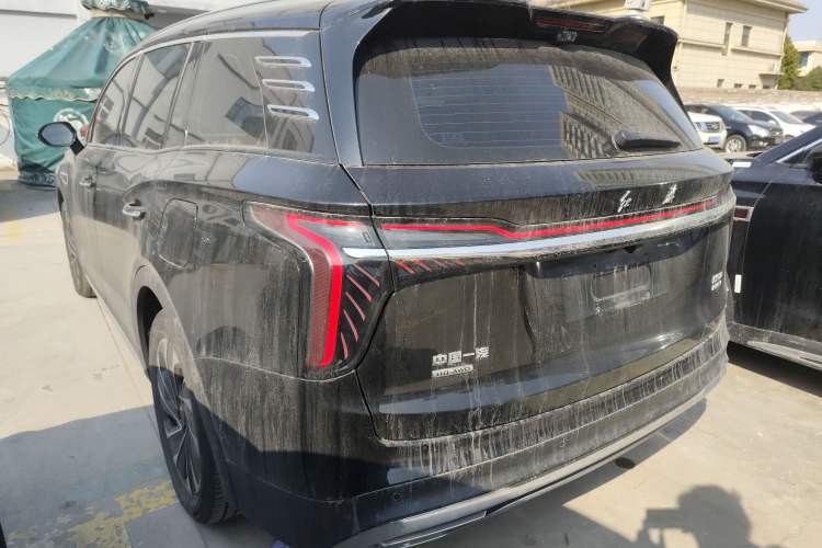 Used Hongqi HS7 PHEV 2024 2.0T PHEV Four-Wheel Drive Flagship Edition 6 Seats
